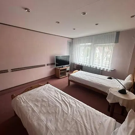 Apartment Gepflegte 4,5 Bis 8pers.